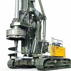 Meet your Posher, Yahia